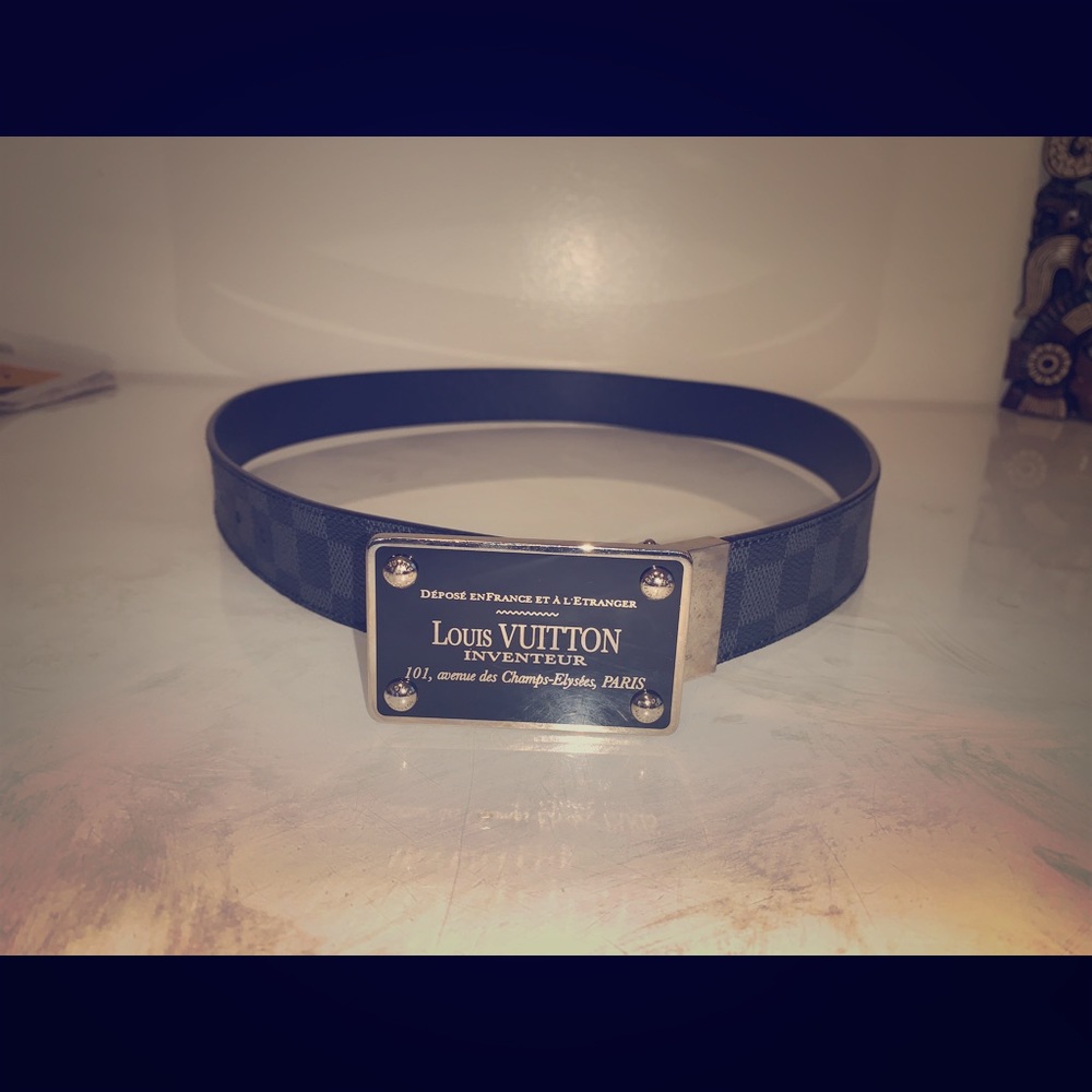 Louis Vuitton Paris buckle belt